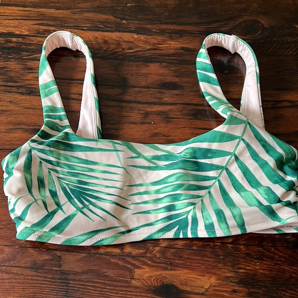 Aerie Bikini top bundle of 5, size Medium 34B - Picture 7 of 14